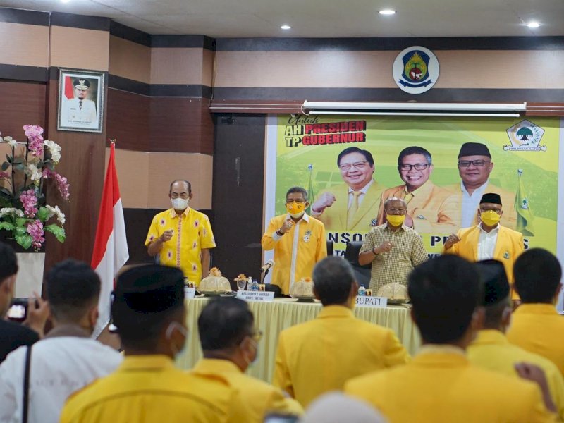 Iksan Iskandar Sebut Airlangga Presidenku, Taufan Pawe Gubernurku