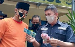 "Ini Uang Palsu Bang," Ujar PSK Ini Usai Dibayar Pelanggan