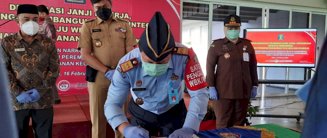 Deklrasi Janji Kinerja di Padivalley Golf Club, Kabupaten Gowa, Selasa (16/2/2021).