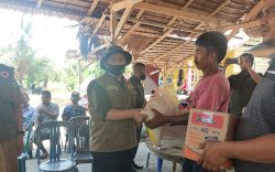 Pemkab Luwu Salurkan Bantuan Bagi Korban Puting Beliung di Lamasi Timur