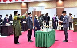 DPRD Lutra Lantik Mantan Penyuluh Pertanian Jadi Anggota PAW