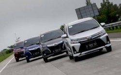Harga Mobil Bekas Avanza Cs Diprediksi Anjlok Bulan Depan