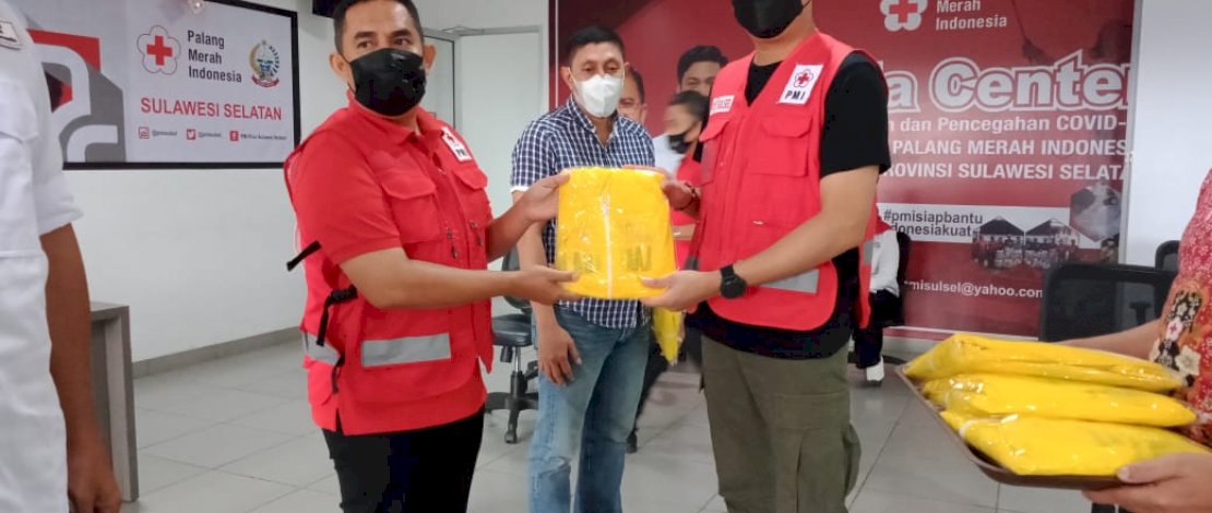 PMI Takalar kebagian bantuan APD dari PMI Sulsel