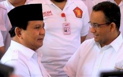 Survei Pilpres 2024 LSI: Prabowo Dibayangi Ganjar dan Anis
