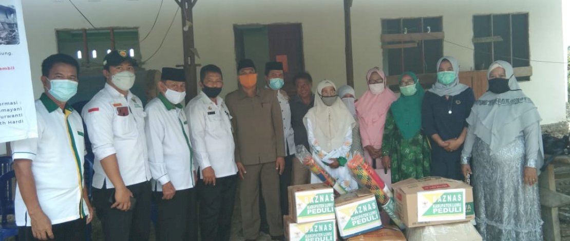 Baznas Luwu Peduli Warga Korban Puting Beliung di Lamasi Timur