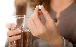 Takut Jarum Suntik? Vaksin Covid Bentuk Pil Sedang Dikembangkan