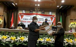 Pemkot Parepare Serahkan Ranperda Pendidikan, Pangerang Rahim: Membentuk Manusia Beriman