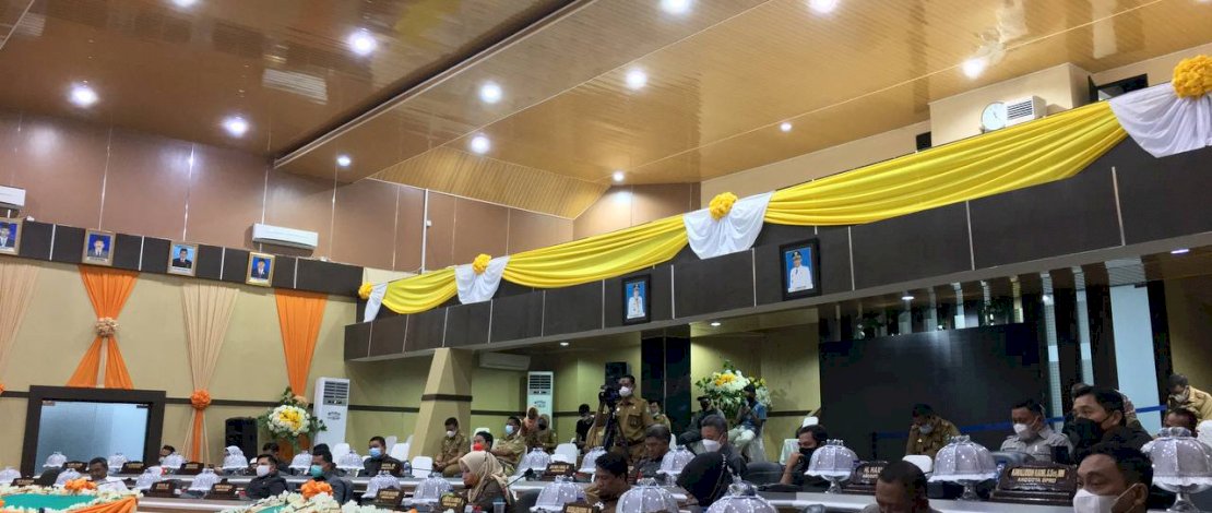 Pemkot Parepare Serahkan Ranperda Pendidikan, Pangerang Rahim: Membentuk Manusia Beriman