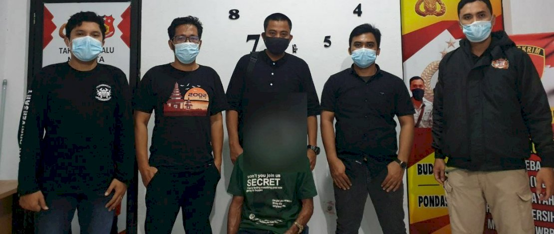 Pelaku pencabulan gadis di bawah umur, usai diamankan Unit PPA Satreksrim Polres Pinrang.