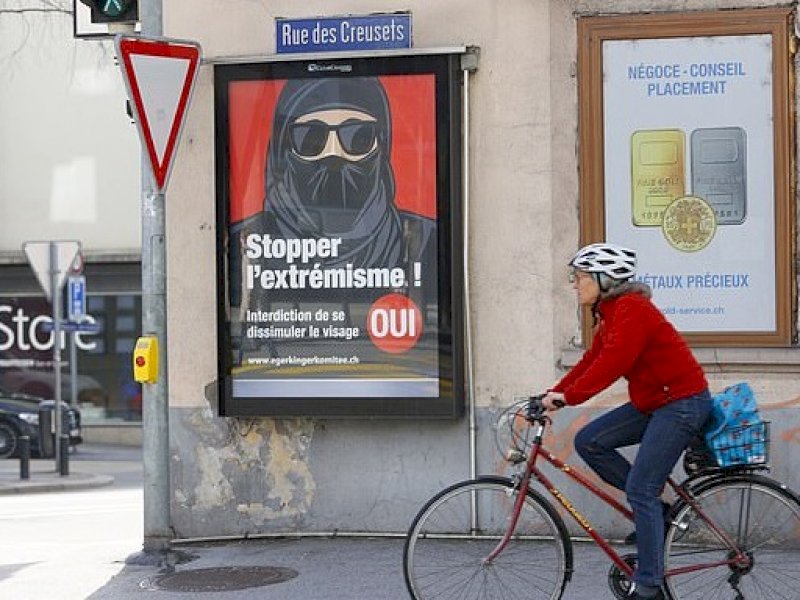 Swiss Akan Mengadakan Voting Terkait 'Larangan Burqa'