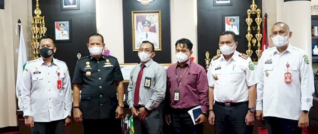 Pekan Panutan Pajak, Bupati Luwu Lapor SPT Tahunan Melalui e-Filing Pekan Panutan Pajak, Bupati Luwu Lapor SPT Tahunan Melalui e-Filing