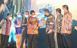 Raih Penghargaan di Pinisi Sultan Award, Danny Siap Lanjutkan Pembangunan Makassar
