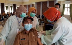 Pemda Lutra Masifkan Vaksinasi, 9 Tim Vaksinator COVID-19 Disebar