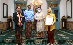 Ketua DPRD Sulsel Raih Gelar Kanjeng Mas Tumenggung dari Kerajaan Surakarta