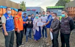 Pemkab Gowa Serahkan Bantuan untuk Korban Gempa Sulbar