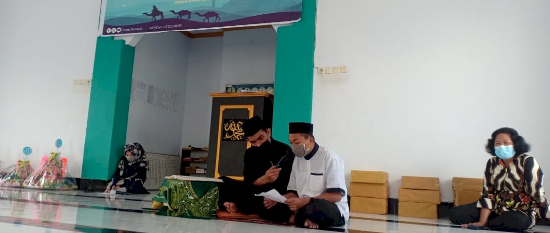 Peringatan Isra Mikraj Nabi Muhammad SAW yang digelar BRSAMPK Toddopuli di Masjid Babul Khaerat Balai Anak Toddopuli.