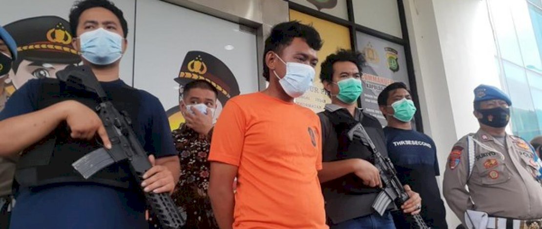 Pelaku pembunuhan pasangan suami istri di Tangerang Selatan.