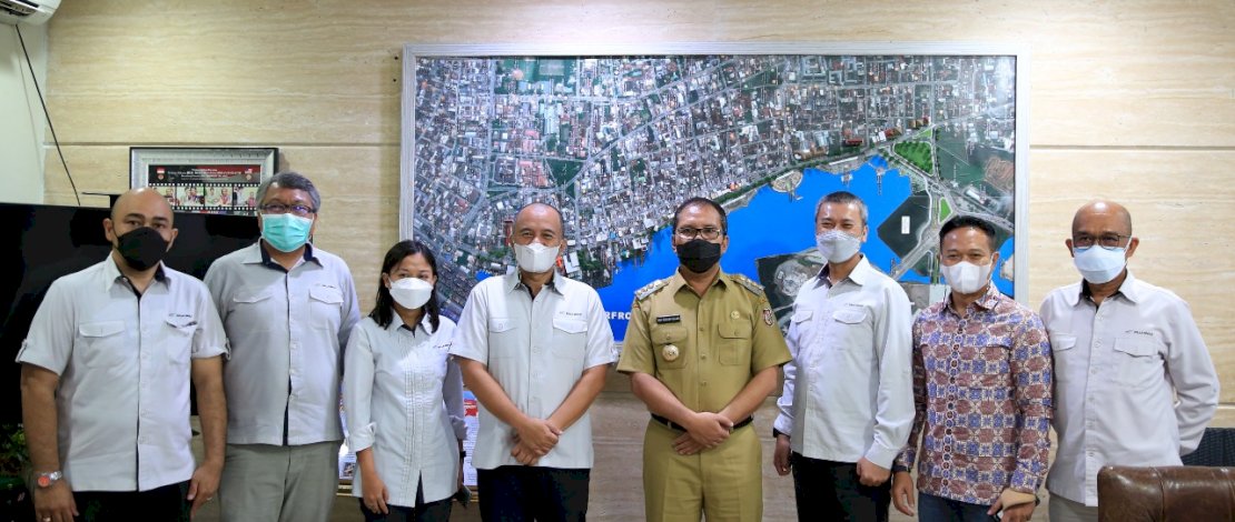 Silaturahmi Kalla Group ke kediaman pribadi Wali Kota Makassar, Moh Ramdhan Pomanto.