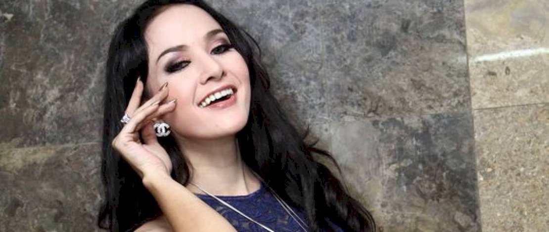 Cynthiara Alona. IST