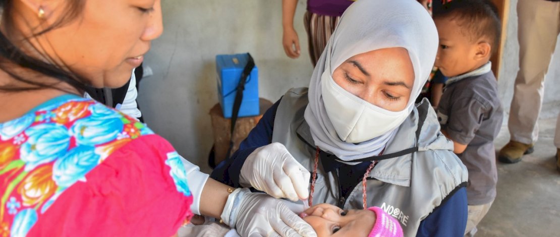 Bupati Lutra, Indah Putri Indriani saat kunungan kerja ke Dusun Pulau, Desa Sassa, Kecamatan Baebunta, Lutra.