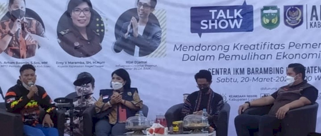 Apdesi Luwu menggelar talkshow dalam rangka pemulihan ekonomi nasional.