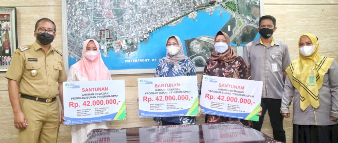 Penandatanganan MoU BUMN dan Pemkot Makassar.