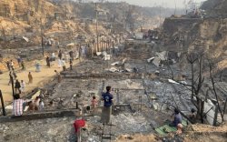 Kebakaran Melanda Kamp Pengungsi Rohingya, Ratusan Orang Hilang