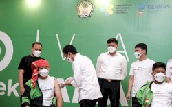 300 Mitra Gojek di Kabupaten Gowa Ikut Vaksinasi Covid-19