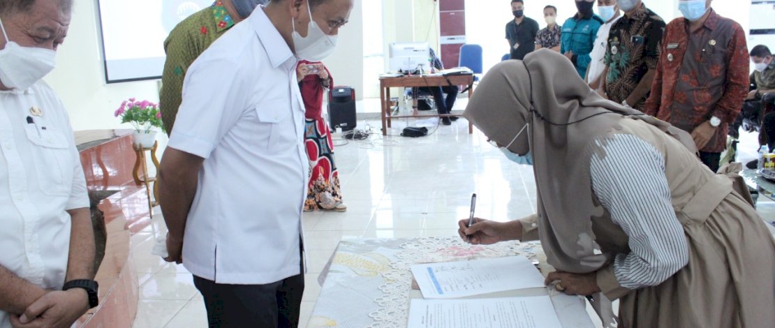 Suasana pembukaan forum lintas perangkat daerah dalam rangka penyusunan rancangan rencana kerja perangkat kabupaten Takalar tahun 2022, yang berlangsung di Gedung Islamic Centre, Takalar, Jumat (26/3/2021) pagi.