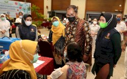 Komunitas Tzu Chi Dukung Program Festival Vaksin Inisiasi Danny