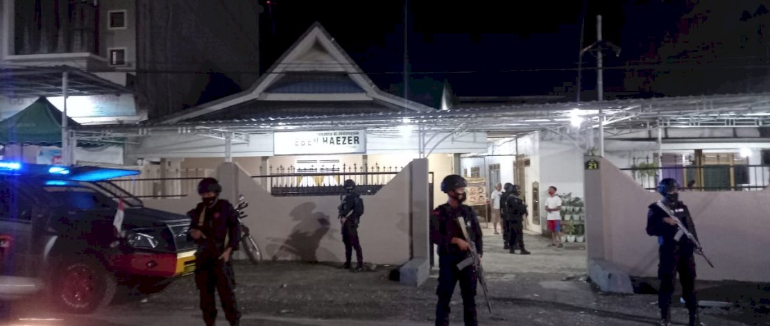 Pasca Ledakan Di Depan Gereja Katedral Makassar ,Brimob Bone Intensifkan Patroli 