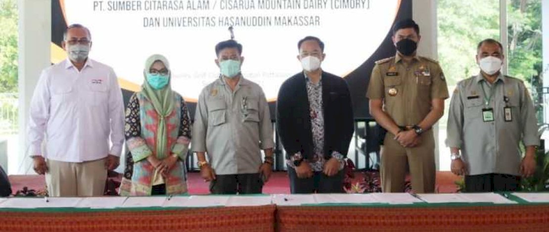 Unhas Akan Siapkan Tenaga Ahli Untuk Pengembangan Peternakan Sapi Perah di Gowa