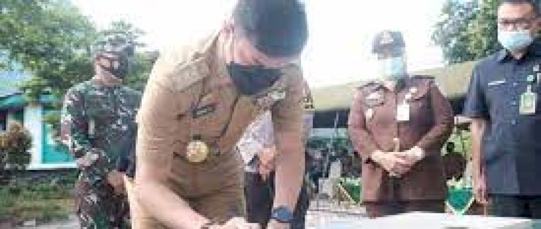 Bupati Adnan Beri Bantuan Pembangunan Aula Makodim1409 Gowa , Letkol Suaib: Bentuk Dukungan Pemerintah