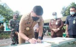 Bupati Adnan Beri Bantuan Pembangunan Aula Makodim1409 Gowa , Letkol Suaib: Bentuk Dukungan Pemerintah