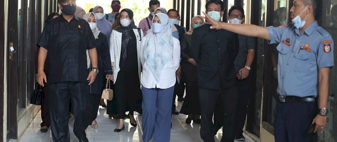 Komisi B DPRD Kota Makassar Kunjungi PD Terminal