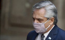 Setelah Divaksin 2 Kali, Presiden Argentina Dinyatakan Positif Covid-19