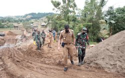 Bupati dan Wakil Bupati Gowa Tinjau Progres Pelaksanaan TMMD di Manuju