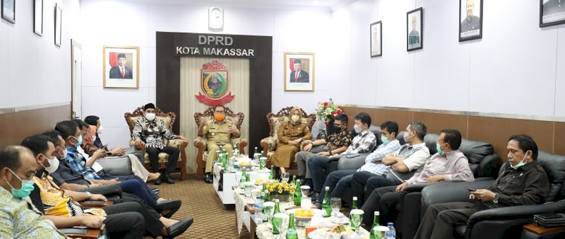 Danny-Fatma Sambangi DPRD Kota Makassar