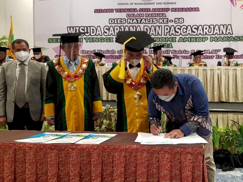 Jelang Digitalisasi Penyiaran, STIE Amkop dan KPID MoU
