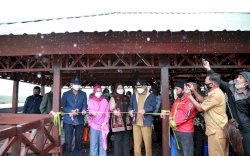 Ketua DPRD Makassar Bersama PJ Walikota Resmikan Dermaga Muda Pulau Lakkang