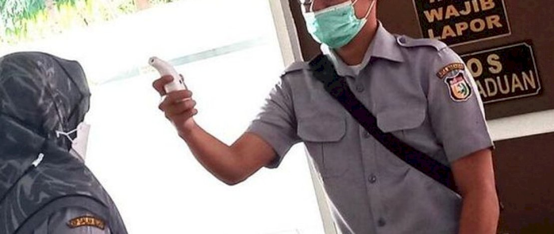 Gedung DPRD Makassar Berlakuan Masuk Satu Pintu