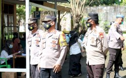 Pastikan  Berjalan Lancar, Kapolres Takalar Pantau Vaksinasi