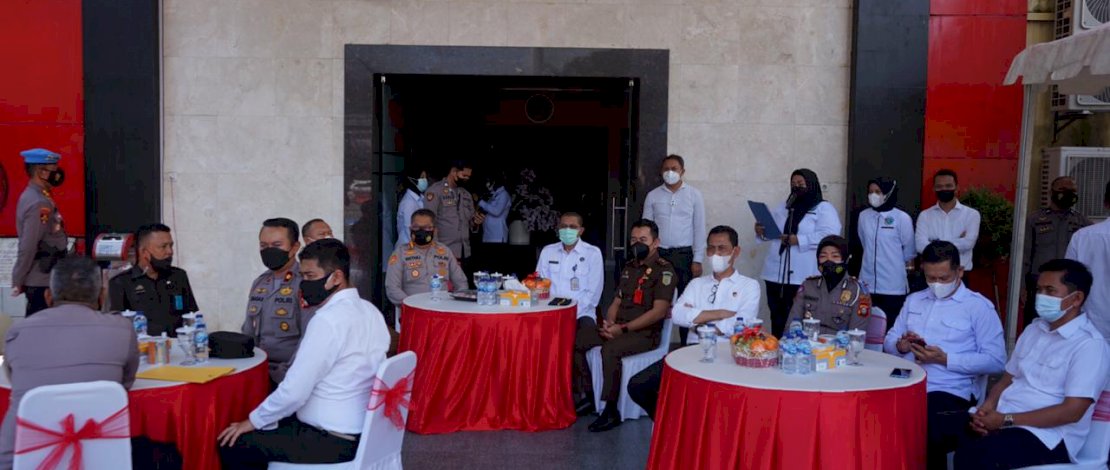 Suasana pemusnahan barang bukti narkoba di Mapolrestabes Makassar.