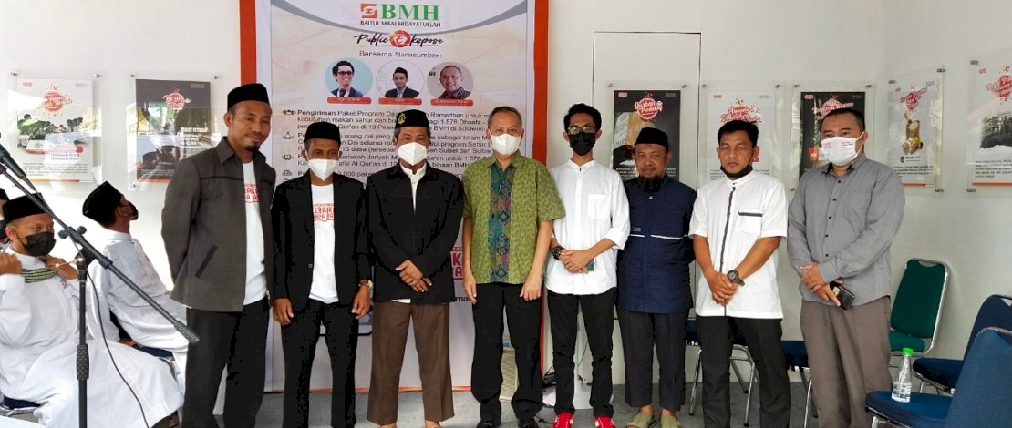 Suasana pelepasan dai muda oleh Kalla Group.