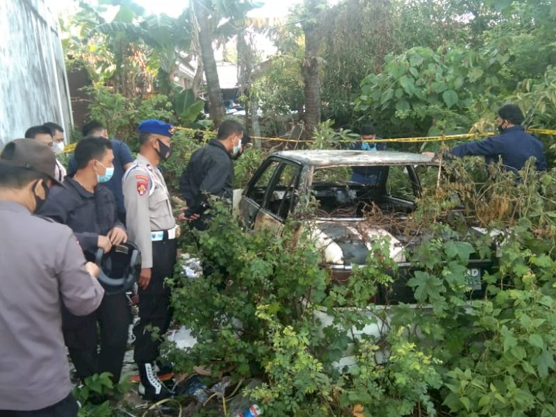 Misteri Mayat Gosong Dalam Mobil di Lahan Kosong Maros, Polisi: Sedang Diselidiki