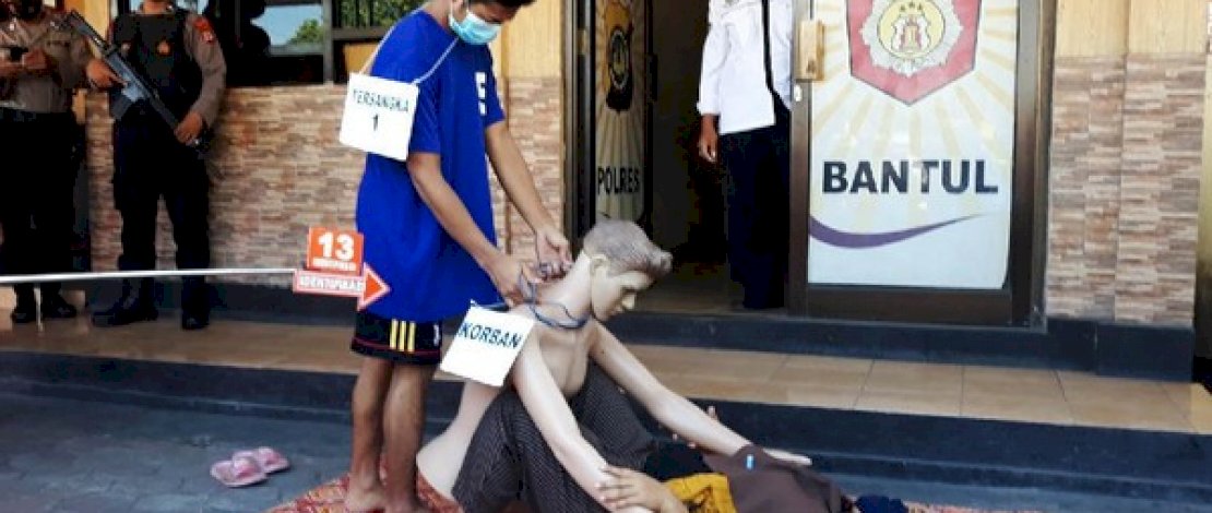 Rekonstruksi pembunuhan. (Foto: Detik).