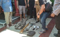 Usai Tangkap Terduga Teroris di Masjid Bangkala, Densus 88 Sita Senapan Angin di Rumah Orang Tua