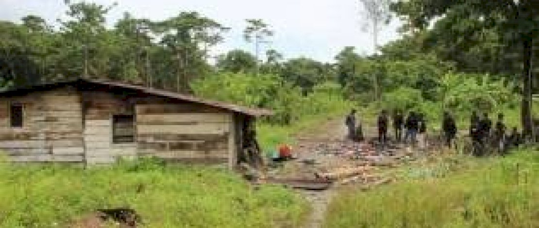 Brigjen TNI I Gusti Putu Danny Karya Nugraha semasa hidup, dan lokasi tertembaknya Kabinda Papua itu.