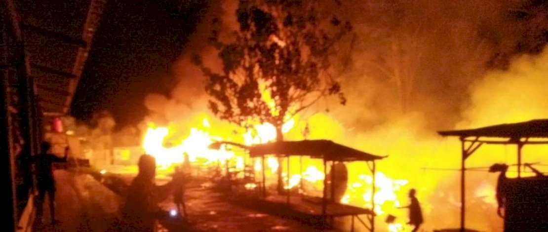 10 Rumah di Pasar Sangalla Tana Toraja Terbakar, Satu Warga Mengalami Lula Bakar Terkena Api