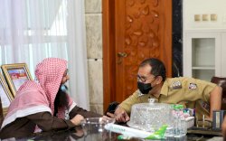 Walikota Danny Pomanto Bertemu Syaikh Muraweh Mousa Bahas Kondisi Rakyat Palestina